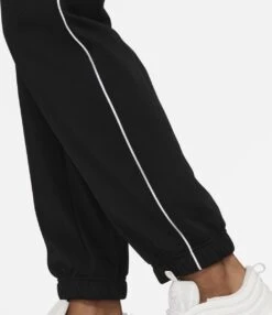 Nike Sportswear Trainingspak Vrouwen - Zwart - Maat XL -Merkloos Winkel 1038x1200 6