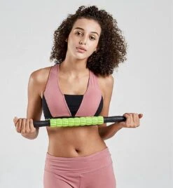 Spier Massage Roller | Stick Roller | Trigger Point | Voor Beginners & Ervaren Sporters | Vermindering Spierpijn | Verkleefde Spieren | Kramp En Stijfheid | Helpt Herstellen | Meer Doorbloeding -Merkloos Winkel 1104x1200 16