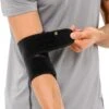 Bracoo ES10 Elleboogbandage - Verstelbare Neopreen Elleboogbrace - Rechter/linker Elleboog - één Stuk - Zwart 2 Bracoo ES10 Elleboogbandage - Verstelbare Neopreen Elleboogbrace - Rechter/linker Elleboog - één Stuk - Zwart -Merkloos Winkel 1150x1200 20