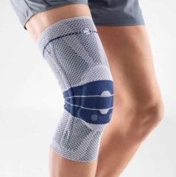 Bauerfeind GenuTrain Kniebrace - 3 - Universeel - Grijs -Merkloos Winkel 1188x1200 88