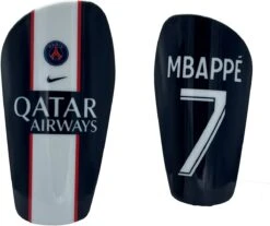 Scheenbeschermer Mbappé (PSG)