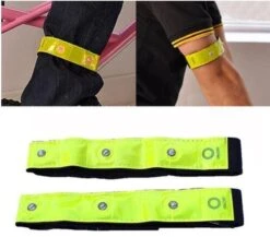 Rood Lichtgevende LED Veiligheidsband - 2 Stuks - Inclusief Batterij | Knipperend Of Brandend Licht ® -Merkloos Winkel 1200x1055 6