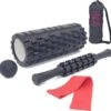 AJ-Sports Foam Roller Set 4 Delig + GRATIS Weerstandsband - Massage Set - Massage Stick - Massage Bal - Foam Roller - Grid Triggerpoint - Inclusief Compacte Draagtas - Fitness - Yoga -Merkloos Winkel 1200x1177 2