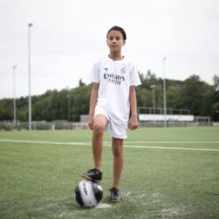 Real Madrid Thuis Tenue 22/23 - Real Madrid Tenue - Voetbaltenue Kinderen - Maat 152 -Merkloos Winkel 1200x1200 1005