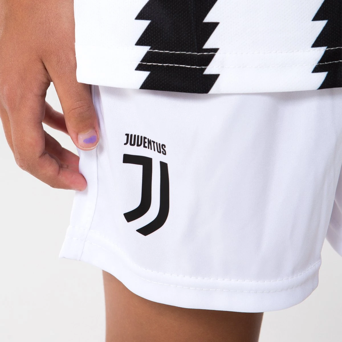Juventus Thuis Tenue 22/23 - 140 - Maat 140 9 Juventus Thuis Tenue 22/23 - 140 - Maat 140 - Afbeelding 7