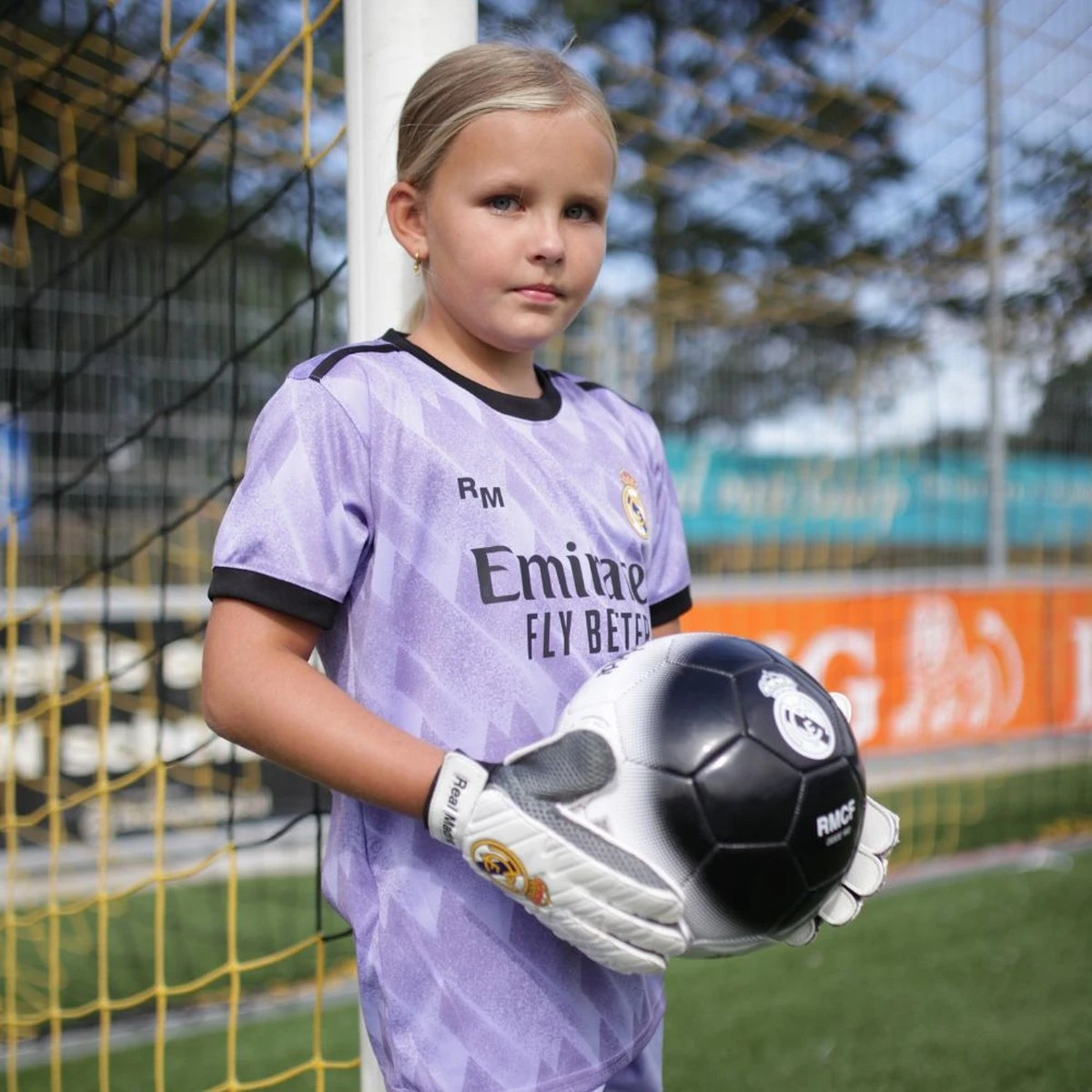 Real Madrid Keepershandschoenen - Keepershandschoenen Kinderen - Maat 7 7 Real Madrid Keepershandschoenen - Keepershandschoenen Kinderen - Maat 7 - Afbeelding 5