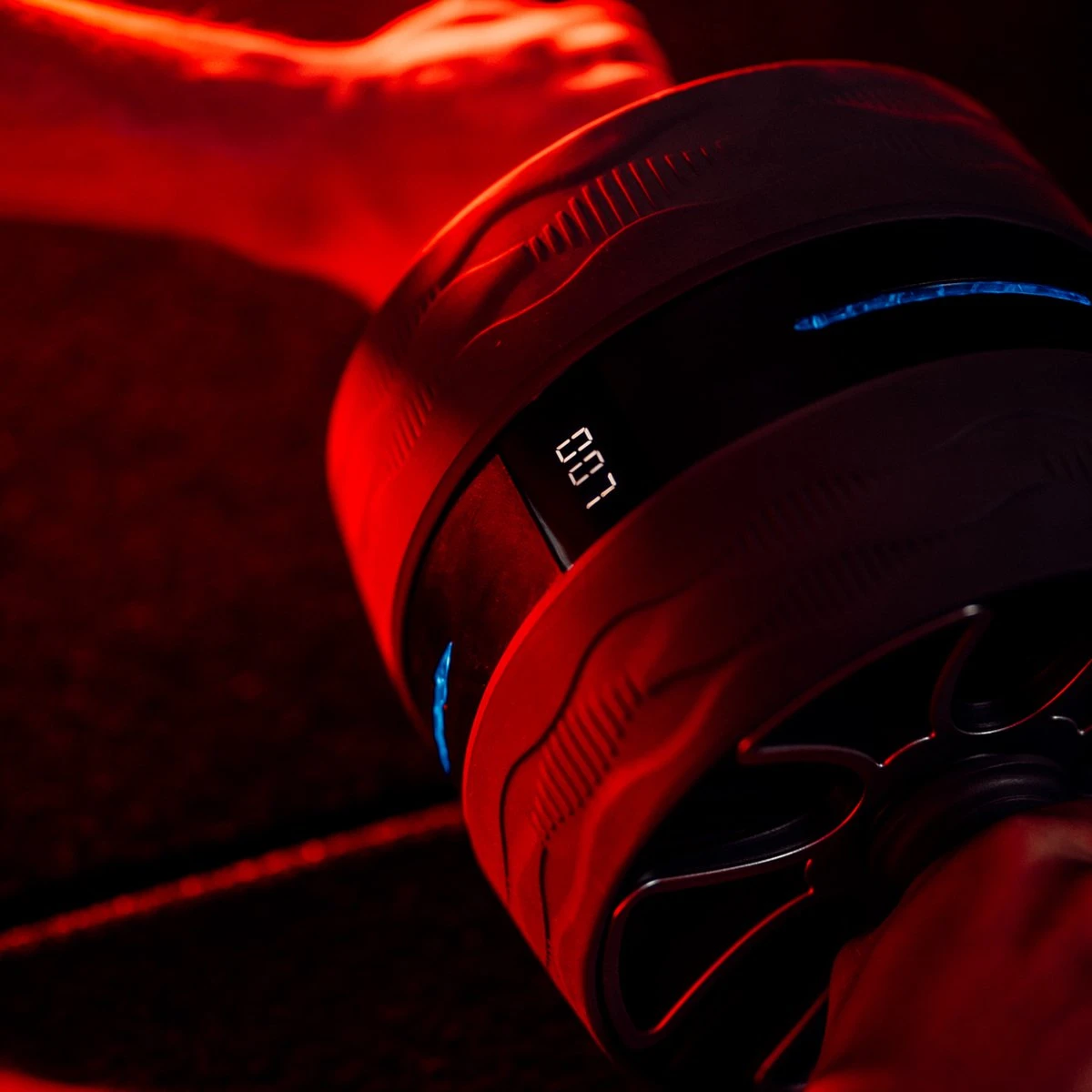 N Mass Digital Ab Roller XL - Premium Ab Roller - Ab Wheel - Buikspiertrainer - Buikspierwiel - LED Scherm - Extra Stabiliteit - Inclusief Matje 9 N Mass Digital Ab Roller XL - Premium Ab Roller - Ab Wheel - Buikspiertrainer - Buikspierwiel - LED Scherm - Extra Stabiliteit - Inclusief Matje - Afbeelding 7