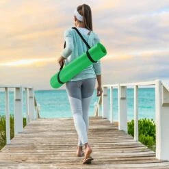 Athletix® Premium NBR Fitnessmat - Yogamat - 183 X 61 X 1.5 Cm - Met Draagriem En Draagtas - Groen 11 Athletix® Premium NBR Fitnessmat - Yogamat - 183 X 61 X 1.5 Cm - Met Draagriem En Draagtas - Groen -Merkloos Winkel 1200x1200 3162