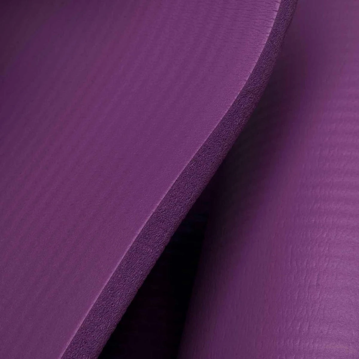 #DoYourFitness Dikke Fitness Mat - »Yamuna« - Non-slip, Duurzaam, Huidvriendelijk, Slijtvast - 183 X 61 X 1,5 Cm - Violett 8 #DoYourFitness Dikke Fitness Mat - »Yamuna« - Non-slip, Duurzaam, Huidvriendelijk, Slijtvast - 183 X 61 X 1,5 Cm - Violett - Afbeelding 6