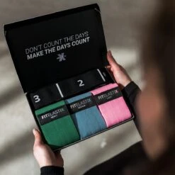 FITELASTIX® Premium Weerstandsbanden Set Compleet - Full Body - Voor Elk Niveau - Ultra Comfort - Sport Elastiek Banden - Booty Band Set - Resistance Band Set - Fitness Elastiek Set - 4 Stuks - Inclusief Opbergzakje - Roze/Blauw/Groen/Zwart -Merkloos Winkel 1200x1200 3398