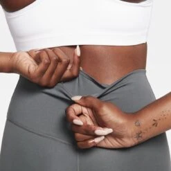 Nike One Dri-FIT Mid Rise 7/8 Sportlegging Dames - Maat M -Merkloos Winkel 1200x1200 4134