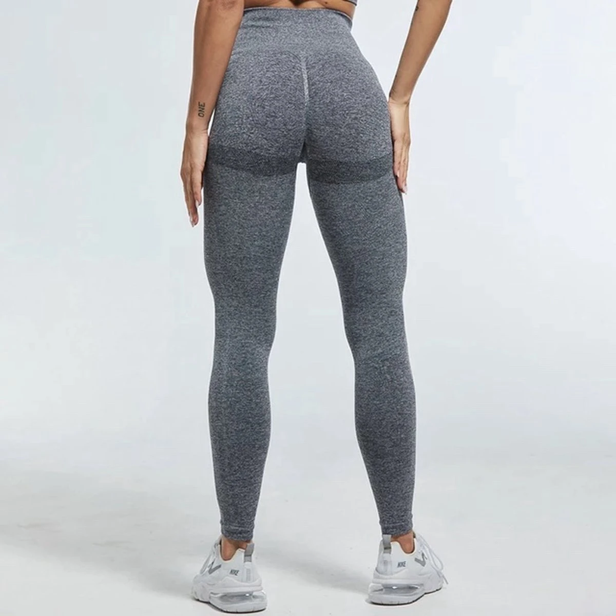 Merkloos Sportlegging Dames - Sportkleding Dames - Sportbroek Dames - Sportlegging - Push Up - Shape Legging -Tiktok Legging - Sportlegging Dames High Waist - Hardloopbroek Dames - Yoga Legging Dames - Donker Grijs Maat M 4 Merkloos Sportlegging Dames - Sportkleding Dames - Sportbroek Dames - Sportlegging - Push Up - Shape Legging -Tiktok Legging - Sportlegging Dames High Waist - Hardloopbroek Dames - Yoga Legging Dames - Donker Grijs Maat M - Afbeelding 2