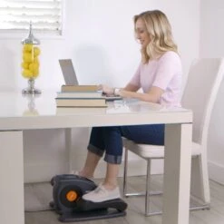 Mediashop Vibro-Legs Elliptical - Mini Hometrainer - Gemotoriseerde Elliptische Trainer Voor Meer Beweging Tijdens Het Zitten - Pedaaltrainer Voor Thuiskantoor En Vrije Tijd -Merkloos Winkel 1200x1200 4601