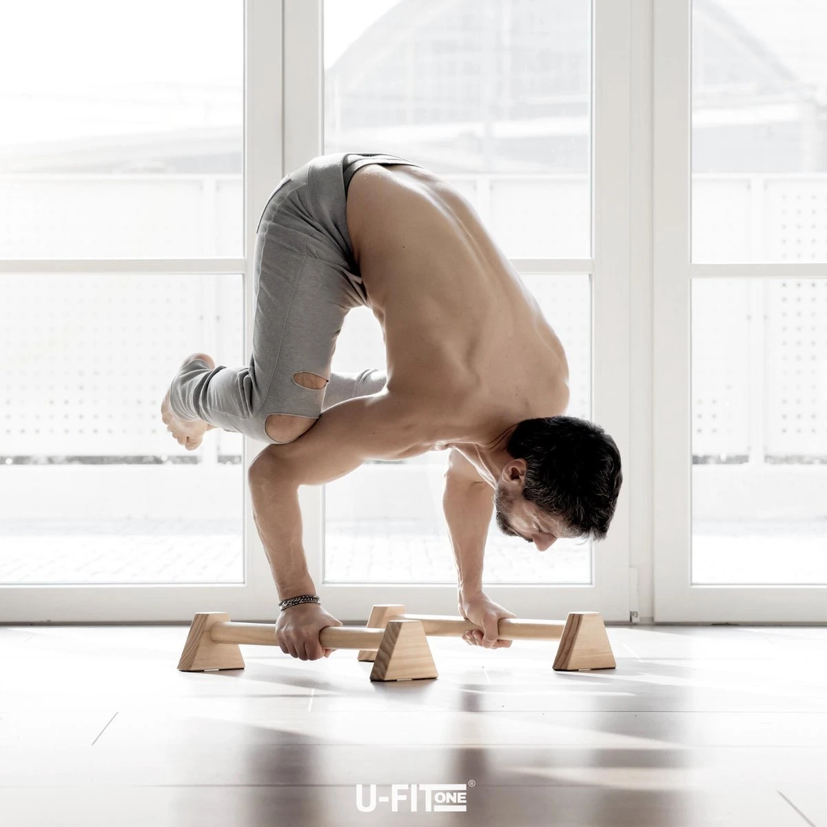 U Fit One® Parallettes - 50cm Push Up Bars - Calisthenics - Push Up Grips - Parallettes Hout - Opdruksteunen - Opdruk Steunen - Opdrukken - Dip Bars - Fitness - Crossfit - Ufitone 6 U Fit One® Parallettes - 50cm Push Up Bars - Calisthenics - Push Up Grips - Parallettes Hout - Opdruksteunen - Opdruk Steunen - Opdrukken - Dip Bars - Fitness - Crossfit - Ufitone - Afbeelding 4