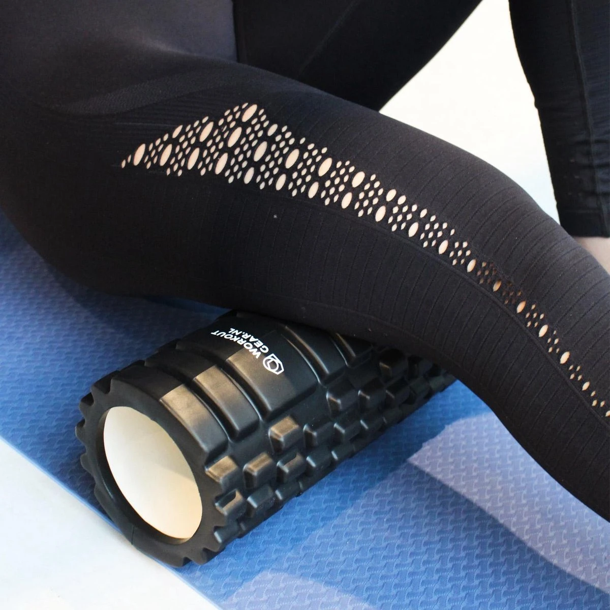 Workout Gear - Foam Roller - Massage Roller - Yoga Roller - Zwart 5 Workout Gear - Foam Roller - Massage Roller - Yoga Roller - Zwart - Afbeelding 3