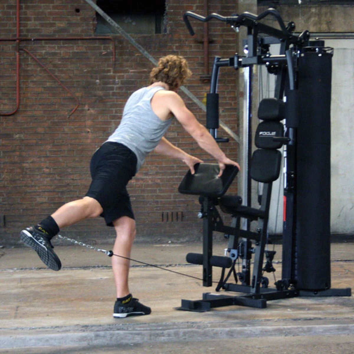 Focus Fitness - Home Gym - Krachtstation - Unit 6 - Zwart 20 Focus Fitness - Home Gym - Krachtstation - Unit 6 - Zwart - Afbeelding 18