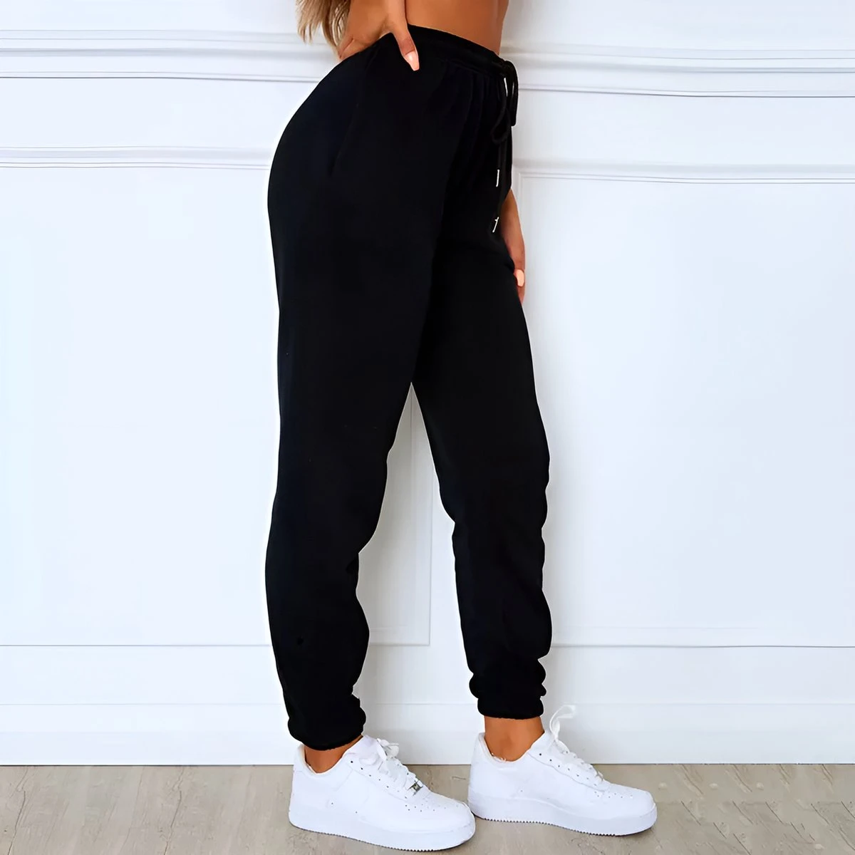 Gym Revolution - Warme Joggingbroek Dames - Hoge Kwaliteit Trainingsbroek Dames - Sweatpants - Joggingbroek Dames - Zwart Maat S 3 Gym Revolution - Warme Joggingbroek Dames - Hoge Kwaliteit Trainingsbroek Dames - Sweatpants - Joggingbroek Dames - Zwart Maat S