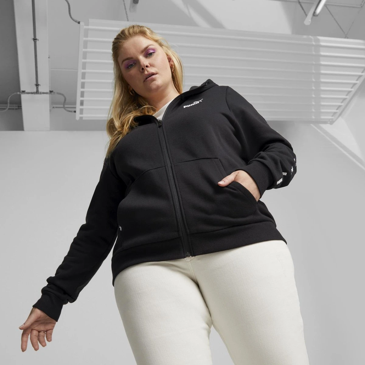 PUMA Puma Power Tape Full-Zip Dames Hoodie - Maat M 12 PUMA Puma Power Tape Full-Zip Dames Hoodie - Maat M - Afbeelding 10