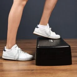 Matchu Sports - Aerobic Step - Fitness Step - Stepbankje - Step Fitness - Zwart - Belastbaar Tot 120kg - In Hoogte Verstelbaar 16 Matchu Sports - Aerobic Step - Fitness Step - Stepbankje - Step Fitness - Zwart - Belastbaar Tot 120kg - In Hoogte Verstelbaar -Merkloos Winkel 1200x1200 6181