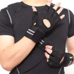 Fitness Gloves - Maat L / XL - Fitness Handschoenen - Gewichthefhandschoenen - Sporthandschoenen - Fit Sport - Pols Brace -Merkloos Winkel 1200x1200 7054