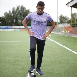 Real Madrid Uit Shirt Heren 22/23 - Real Madrid Shirt - Voetbalshirt Heren - Maat M 11 Real Madrid Uit Shirt Heren 22/23 - Real Madrid Shirt - Voetbalshirt Heren - Maat M -Merkloos Winkel 1200x1200 961