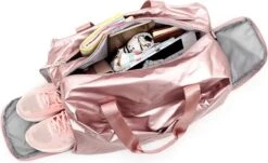 Merkloos Pink Gloss Duffel Bag | Medium Dames Sport Tas | 30 Liter - Roze 15 Merkloos Pink Gloss Duffel Bag | Medium Dames Sport Tas | 30 Liter - Roze -Merkloos Winkel 1200x734 11