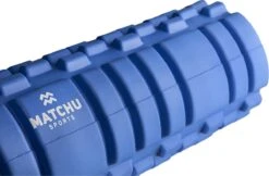 Matchu Sports - Foam Roller - Foamroller - Triggerpoint Massage - Massage Roller - 33 Cm - Hard - Blauw 8 Matchu Sports - Foam Roller - Foamroller - Triggerpoint Massage - Massage Roller - 33 Cm - Hard - Blauw -Merkloos Winkel 1200x785