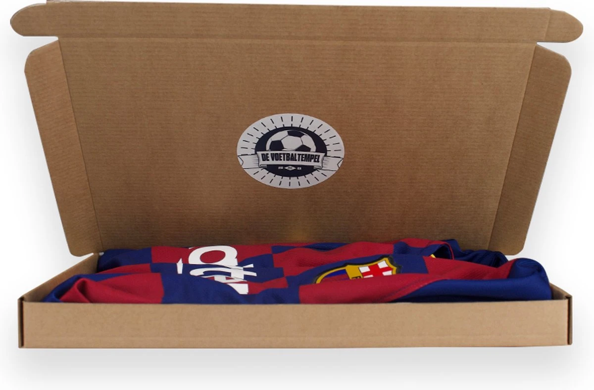 Merkloos Mystery Wedstrijdshirt - Mystery Voetbalshirt - Mystery Box Voetbalshirt - Voetbalshirt Man - Voetbal - Voetbal Cadeau - Mystery Kit - Heren - S - M - L - XL 4 Merkloos Mystery Wedstrijdshirt - Mystery Voetbalshirt - Mystery Box Voetbalshirt - Voetbalshirt Man - Voetbal - Voetbal Cadeau - Mystery Kit - Heren - S - M - L - XL - Afbeelding 2