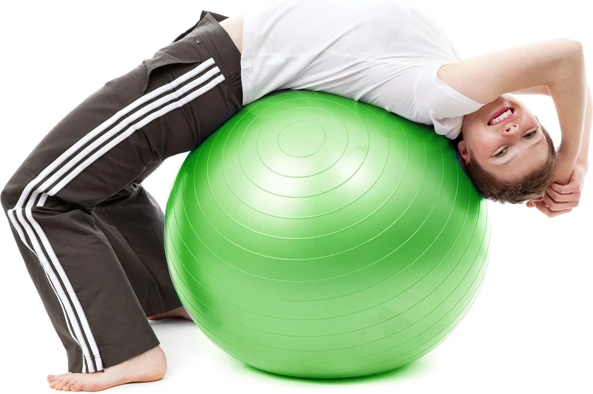 Springos Fitness Bal | Zitbal | Yoga Bal | Fitness | Groen | Inclusief Pomp | 65 Cm 11 Springos Fitness Bal | Zitbal | Yoga Bal | Fitness | Groen | Inclusief Pomp | 65 Cm - Afbeelding 9