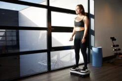 Rebblo Fitness Trilplaat - Vibratieplaat - 99 Snelheidsniveaus - Voetmassage Functie - Incl. Weerstandsbanden En Afstandsbediening.- Max. 120 Kg - 58 X 42 X 16 Cm -Merkloos Winkel 1200x799 81