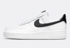 Nike WMNS AIR FORCE 1 '07 REC Dames Sneakers - Maat 36.5