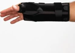 Thuasne Ligaflex Manu Duimbrace / Polsspalk - 3 - Rechts - Zwart -Merkloos Winkel 1200x856 13