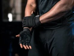 Reeva Fitness Handschoenen - Maat L - Sport Handschoenen Geschikt Voor Fitness, Crossfit En Powerlifting - Fitness Handschoenen Dames En HerenReeva Fitness Handschoenen - Large - Zwart -Merkloos Winkel 1200x900 55