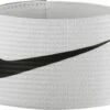 Nike Aanvoerdersband - Wit/zwart 2 Nike Aanvoerdersband - Wit/zwart -Merkloos Winkel 1200x911 4