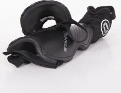 Stanno Liga III Shin Guards Scheenbeschermers - Maat S -Merkloos Winkel 1200x928