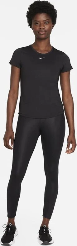 Nike One Dri-FIT Ss Slim Sportshirt - Dames - Zwart - Maat M 26 Nike One Dri-FIT Ss Slim Sportshirt - Dames - Zwart - Maat M -Merkloos Winkel 375x1200 2