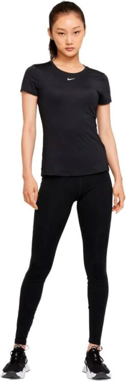 Nike One Dri-FIT Ss Slim Sportshirt - Dames - Zwart - Maat M 23 Nike One Dri-FIT Ss Slim Sportshirt - Dames - Zwart - Maat M -Merkloos Winkel 399x1200 3
