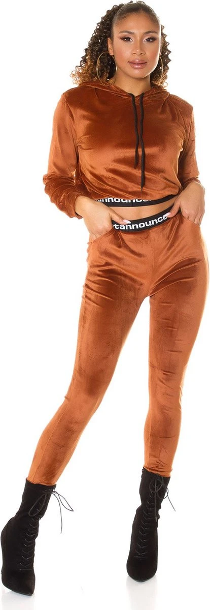 Dames Huispak | Tracksuit | Joggingpak | High Enkel | Crop Top | 2-Delig Home Wear | Velours | Trainingspak | Sport Kleding | Bruin | Maat S 6 Dames Huispak | Tracksuit | Joggingpak | High Enkel | Crop Top | 2-Delig Home Wear | Velours | Trainingspak | Sport Kleding | Bruin | Maat S - Afbeelding 4