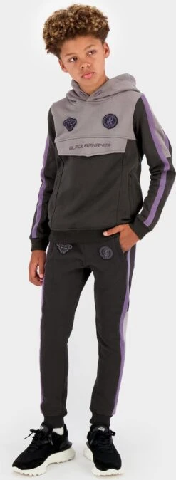 JR CONTRAST HOODY -Merkloos Winkel 440x1200 8