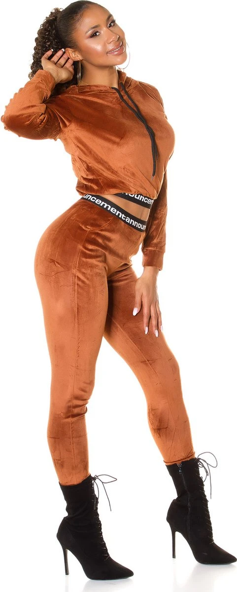 Dames Huispak | Tracksuit | Joggingpak | High Enkel | Crop Top | 2-Delig Home Wear | Velours | Trainingspak | Sport Kleding | Bruin | Maat S 8 Dames Huispak | Tracksuit | Joggingpak | High Enkel | Crop Top | 2-Delig Home Wear | Velours | Trainingspak | Sport Kleding | Bruin | Maat S - Afbeelding 6