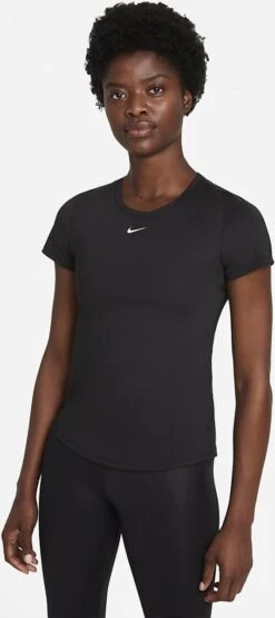 Nike One Dri-FIT Ss Slim Sportshirt - Dames - Zwart - Maat M 24 Nike One Dri-FIT Ss Slim Sportshirt - Dames - Zwart - Maat M -Merkloos Winkel 534x1200 1
