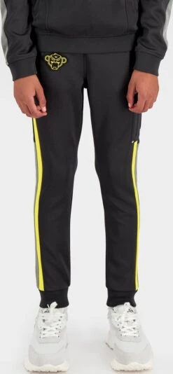 JR ELEMENTS TRACKPANTS -Merkloos Winkel 555x1200 2