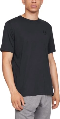 Under Armour Core Graphics Heren Sportshirt - Maat M -Merkloos Winkel 607x1200 4