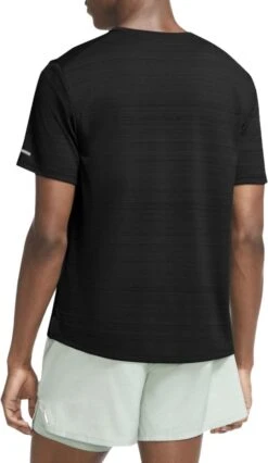 Nike Dri-FIT Miler Sportshirt Heren - Maat M -Merkloos Winkel 695x1200 1