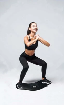 Orange Gym, Core Fit & Twist Balance Board – Balanstrainer - Twisttrainer - Balans Bord - Blauw 10 Orange Gym, Core Fit & Twist Balance Board – Balanstrainer - Twisttrainer - Balans Bord - Blauw -Merkloos Winkel 726x1200 4