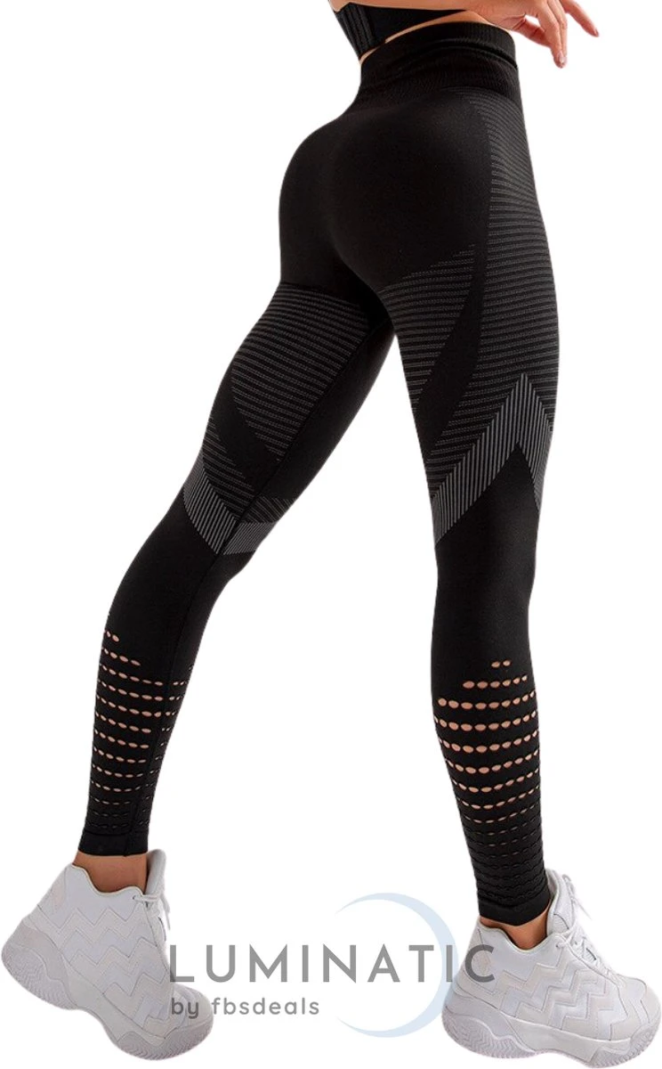 Sportlegging Dames - Fitness Legging - Yoga Legging - High Waist Sport Legging - Anti Cellulite - Shapewear Dames - Push Up - Butt Lifter - Sportkleding Dames - Booty | Luminatic® | Zwart | M 3 Sportlegging Dames - Fitness Legging - Yoga Legging - High Waist Sport Legging - Anti Cellulite - Shapewear Dames - Push Up - Butt Lifter - Sportkleding Dames - Booty | Luminatic® | Zwart | M