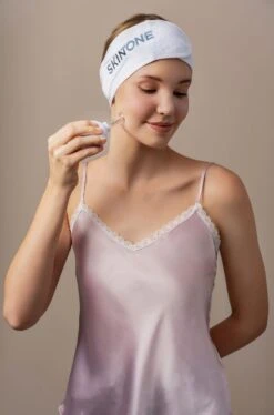 SkinTone® - Haarbandjes - Microvezel - Verstelbaar - Badstof - Hoofdband - Haarband - Badstoffen Bandeau - Make Up - Schoonheidsspecialist - Professioneel En Thuisgebruik – Make Up - Ademend - Zacht -Merkloos Winkel 792x1200 14