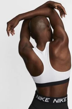 Nike Dri-FIT Swoosh Sportbeha Dames - Maat L -Merkloos Winkel 794x1200 1