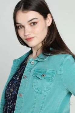 Cassis Kort, Effen Jeansjasje Met Daimlook En Knopen -Merkloos Winkel 799x1200 99