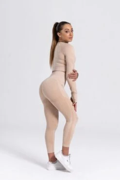 Mives® Sportlegging En Top - Yoga-outfit - Fitness Set - Scrunch Butt - Dames Legging - Sportkleding - Fashion Legging - Broeken - Gym Sports - Legging Fitness Wear - High Waist - BEIGE - Maat XS - LANGE MOUW -Merkloos Winkel 800x1200 157